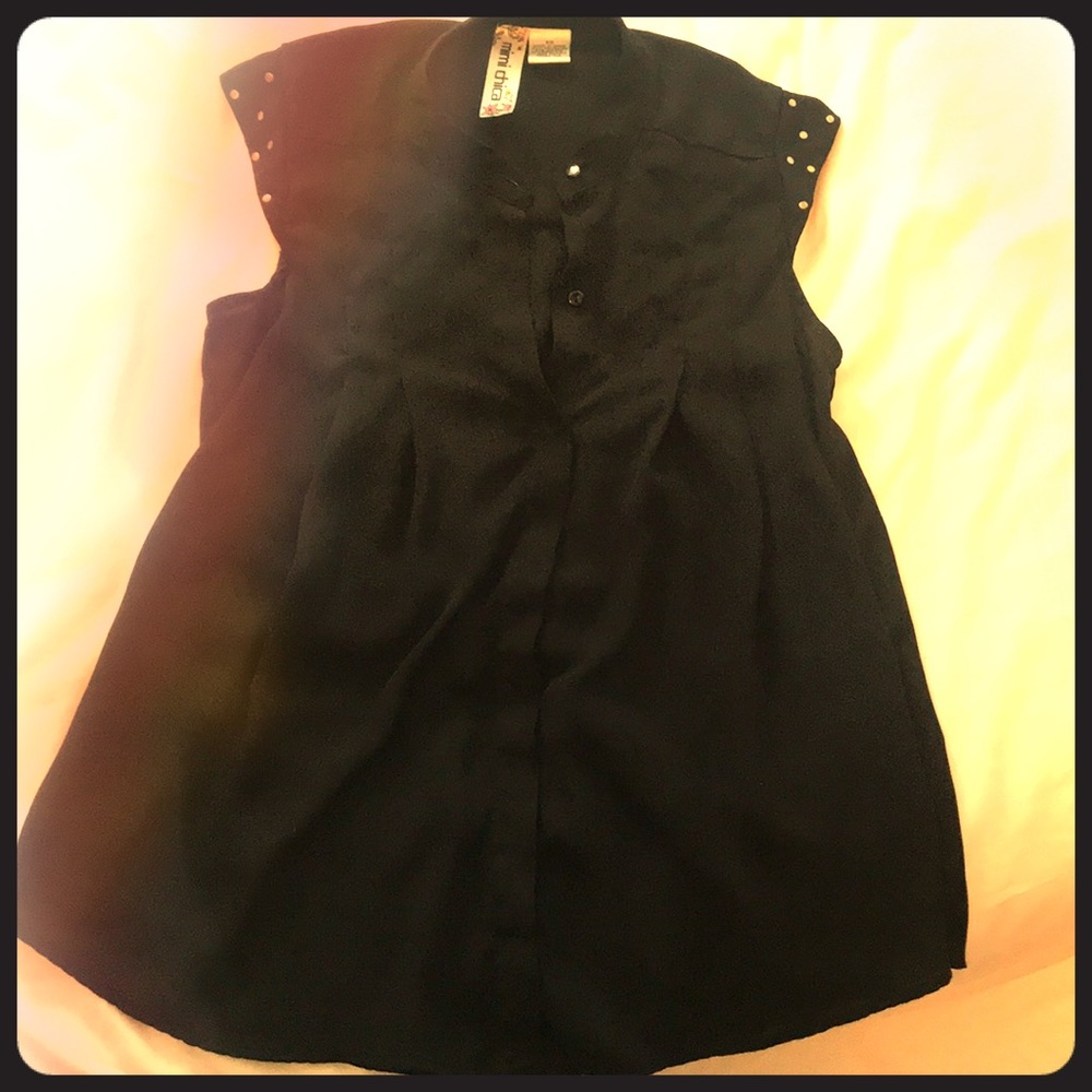 Black blouse